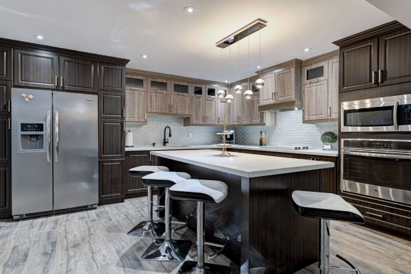 191 Jelinik Terr, Milton