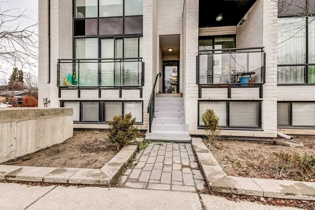 Listing W5877484 - Large Photo # 2