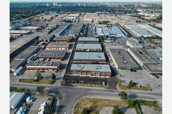 2404 Haines Rd, Mississauga