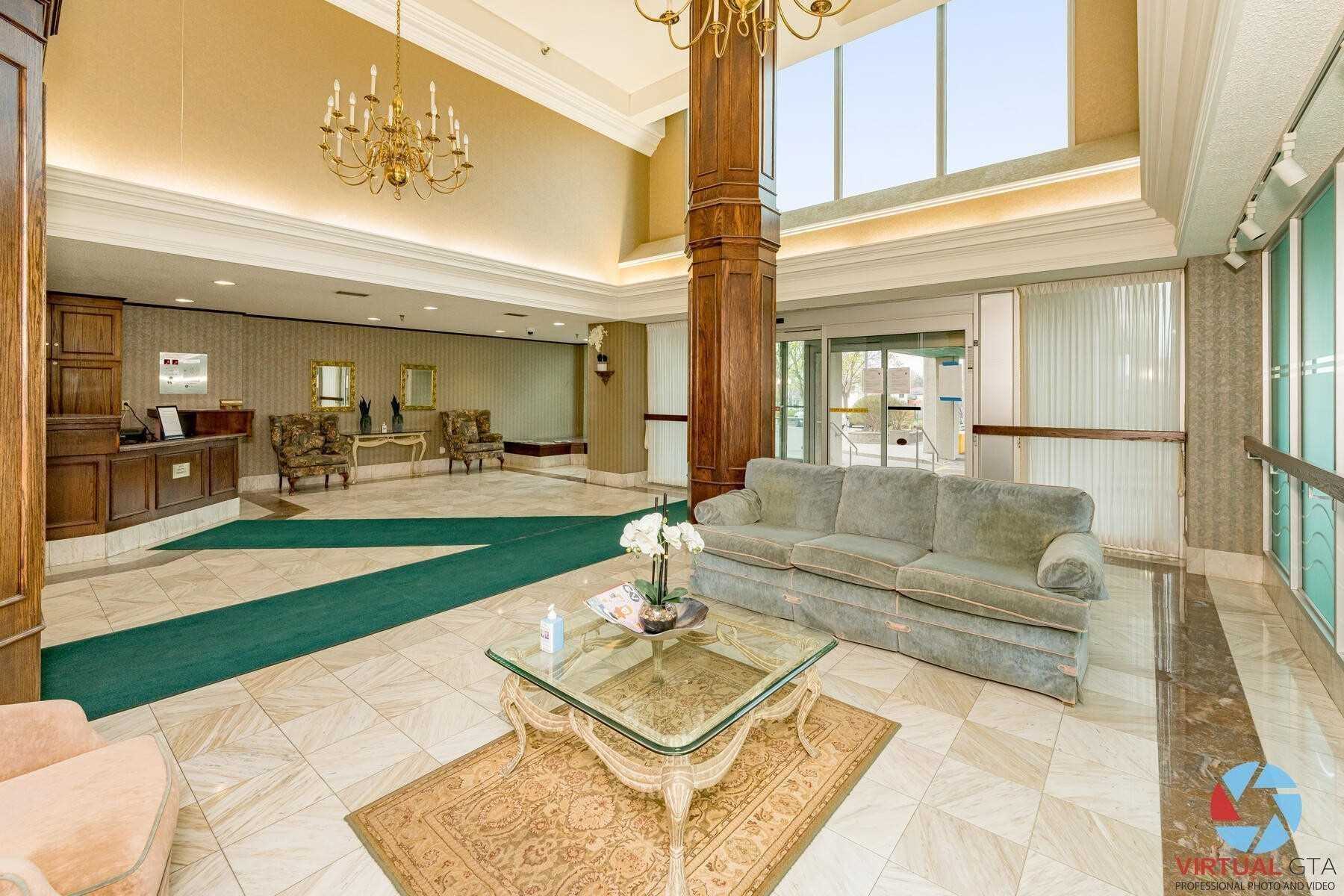 Listing W5877719 - Large Photo # 4