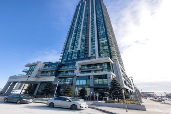 3975 Grand Park Dr W, Mississauga