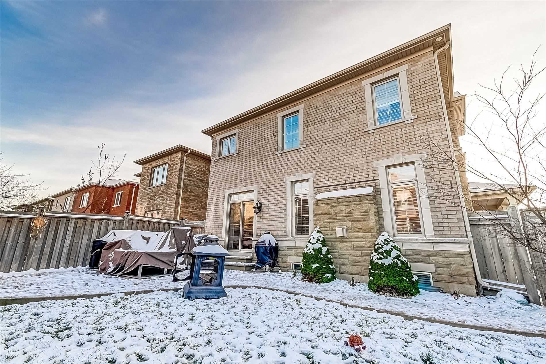 574 Gardenbrook Ave