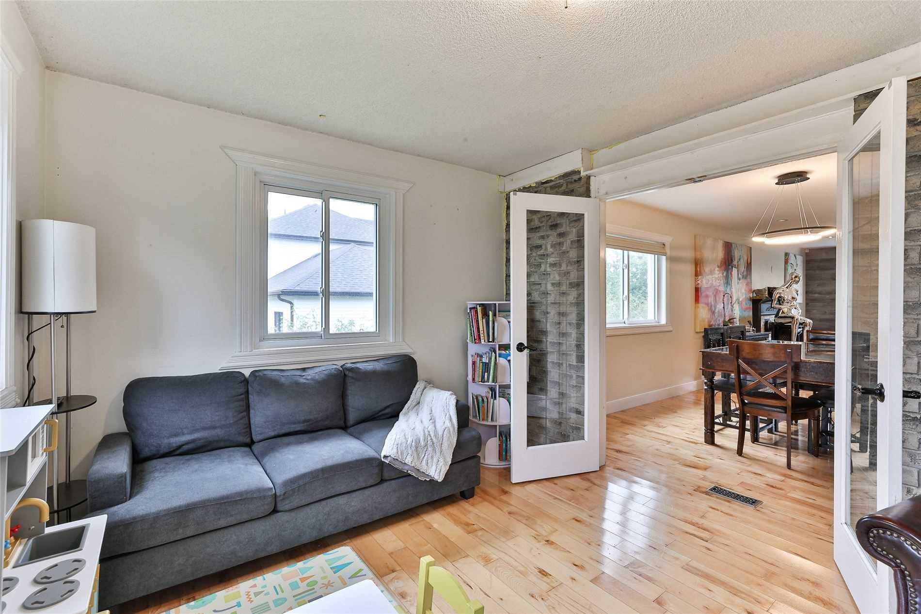 Listing W5877911 - Large Photo # 12