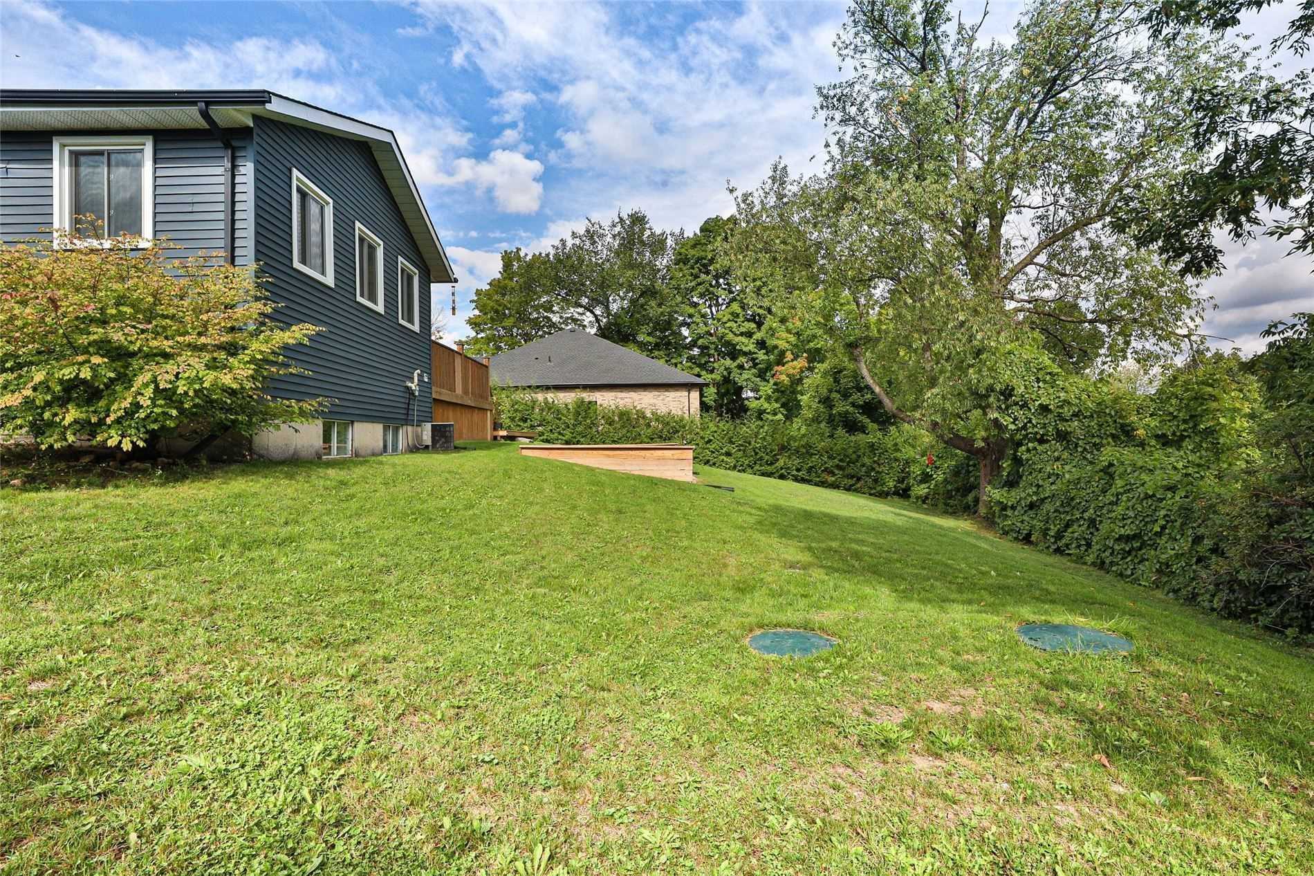 Listing W5877911 - Large Photo # 36