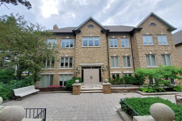 3 Conestoga Dr, Brampton