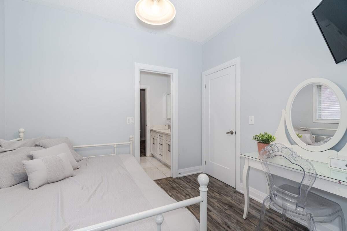 Listing W5878163 - Large Photo # 27