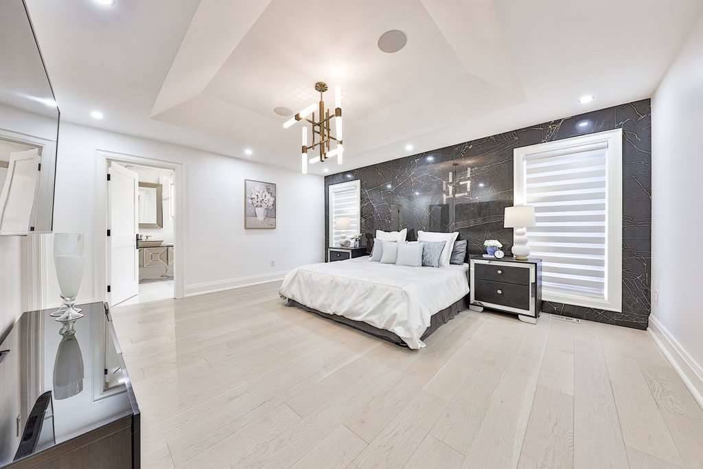 246 Edenbridge Dr