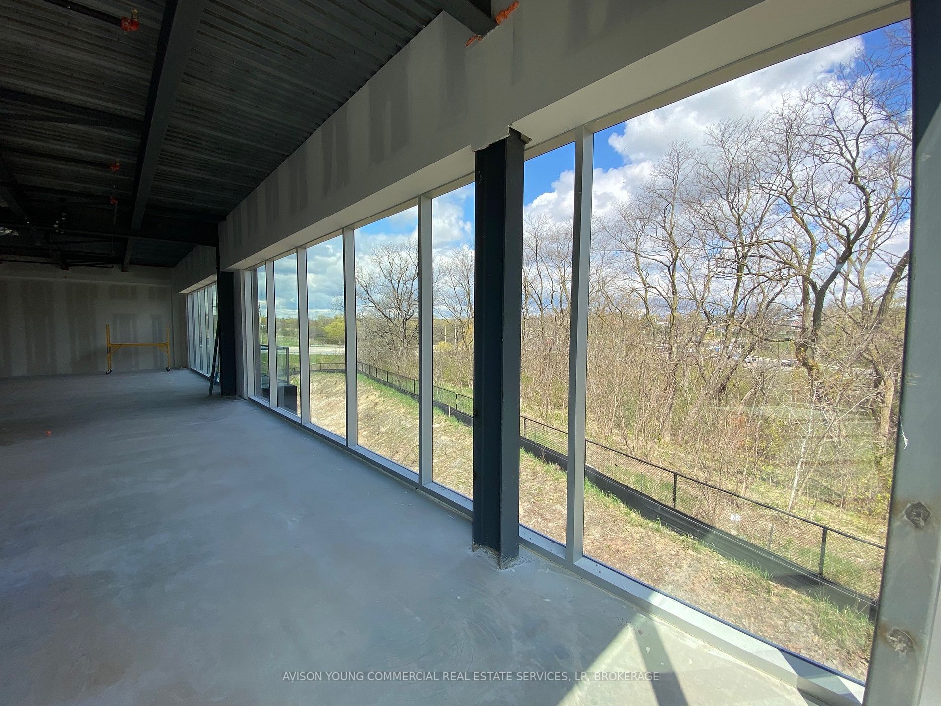Listing W5878217 - Large Photo # 5