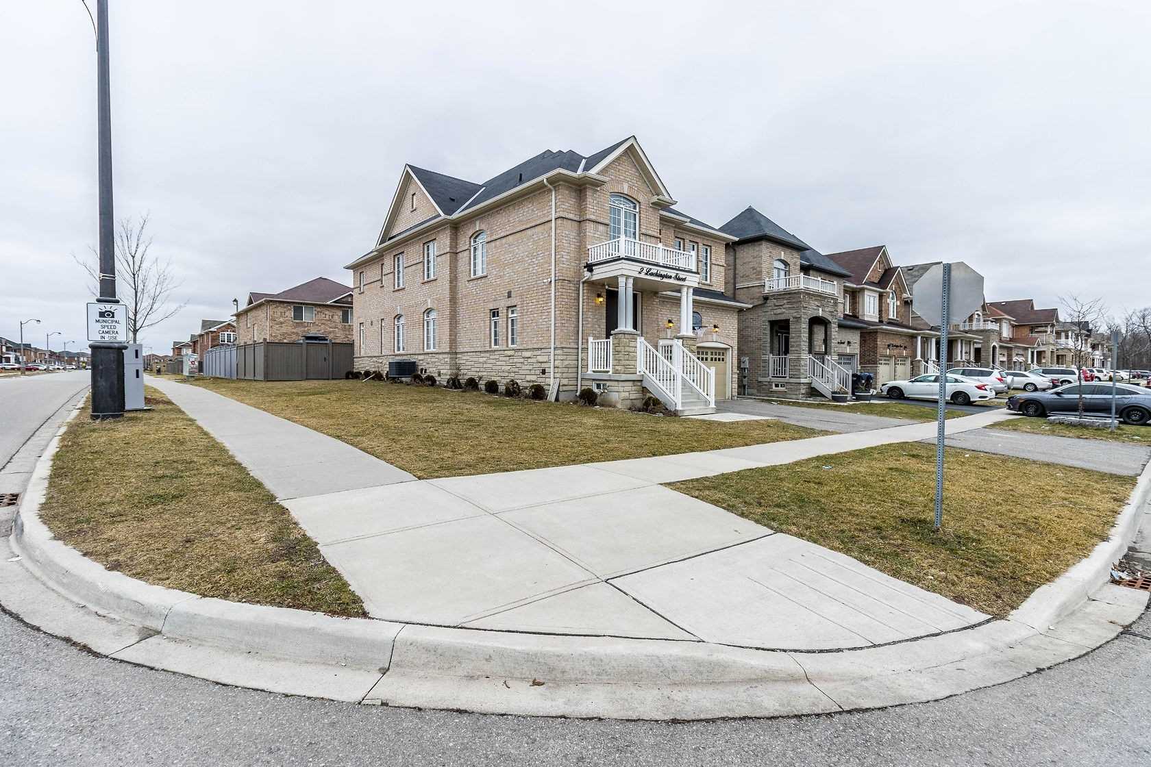 Listing W5878224 - Large Photo # 3