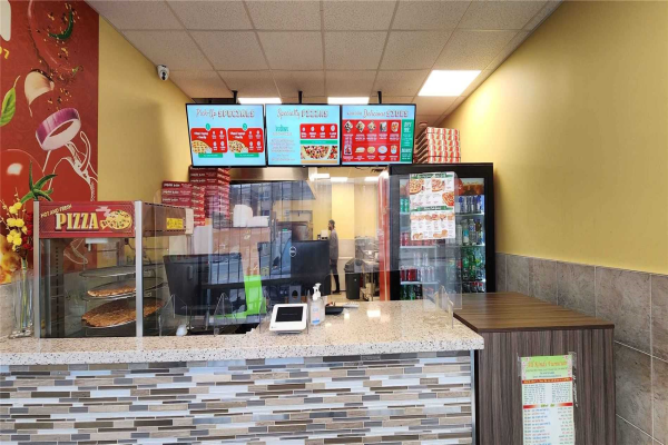 3062 Hurontario St, Mississauga