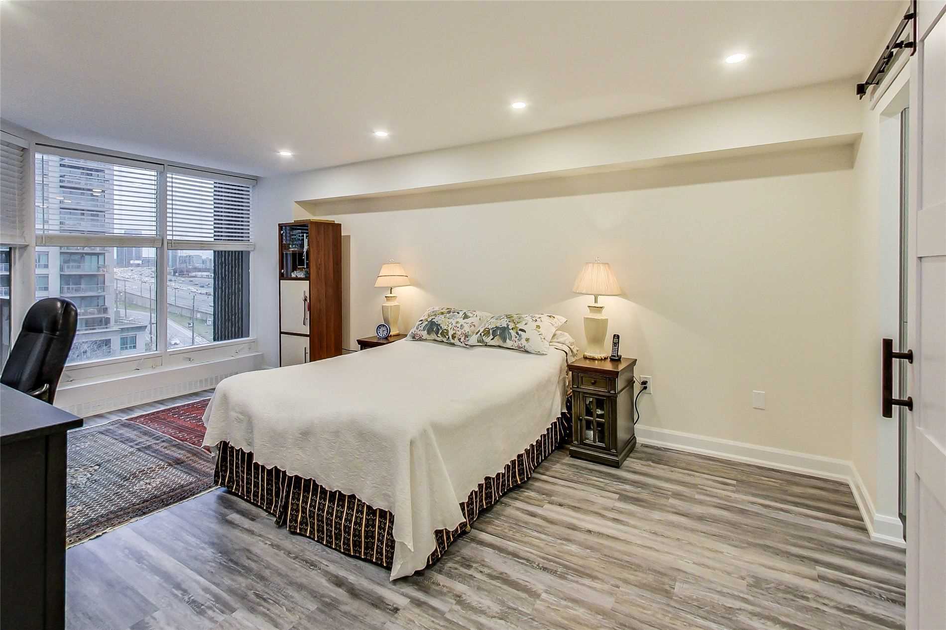 Listing W5878292 - Large Photo # 19