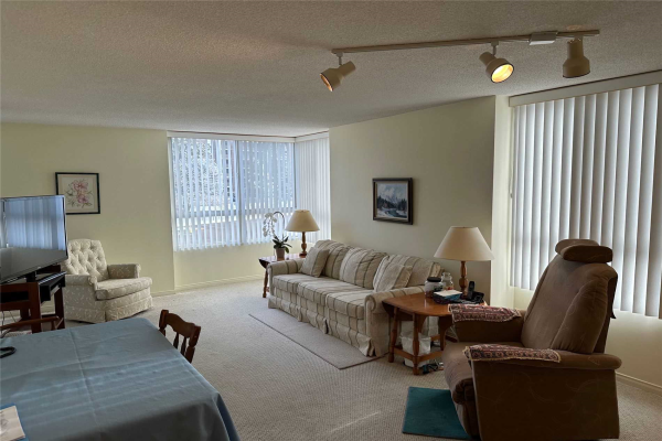 1485 Lakeshore Rd E, Mississauga