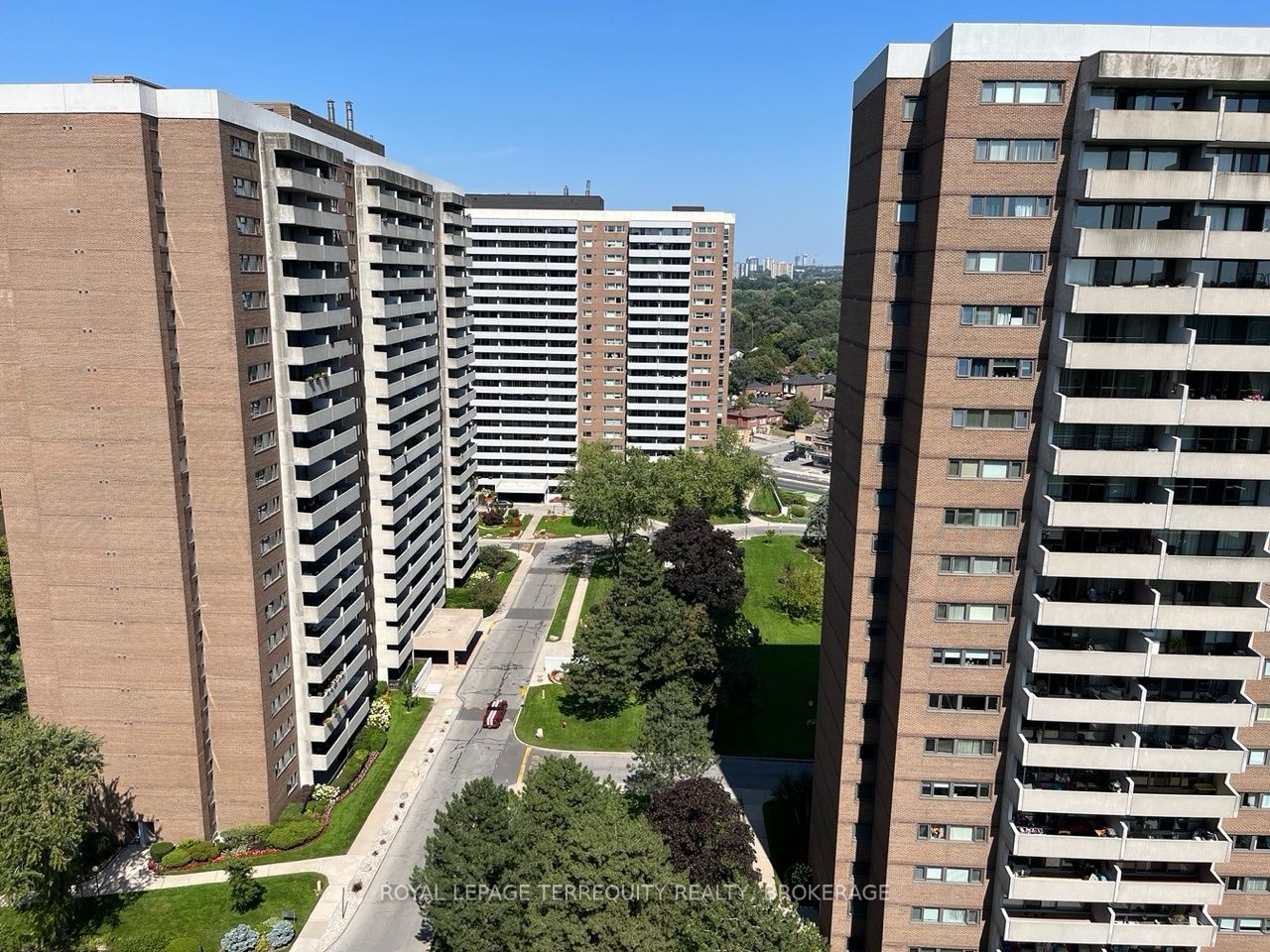 240 Scarlett Rd, #1710