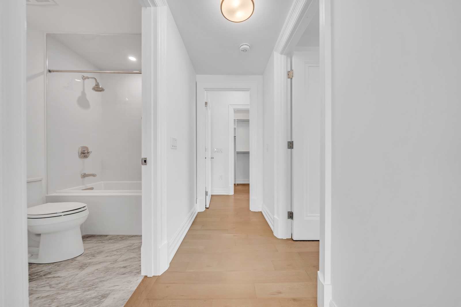 Listing W5878809 - Large Photo # 16