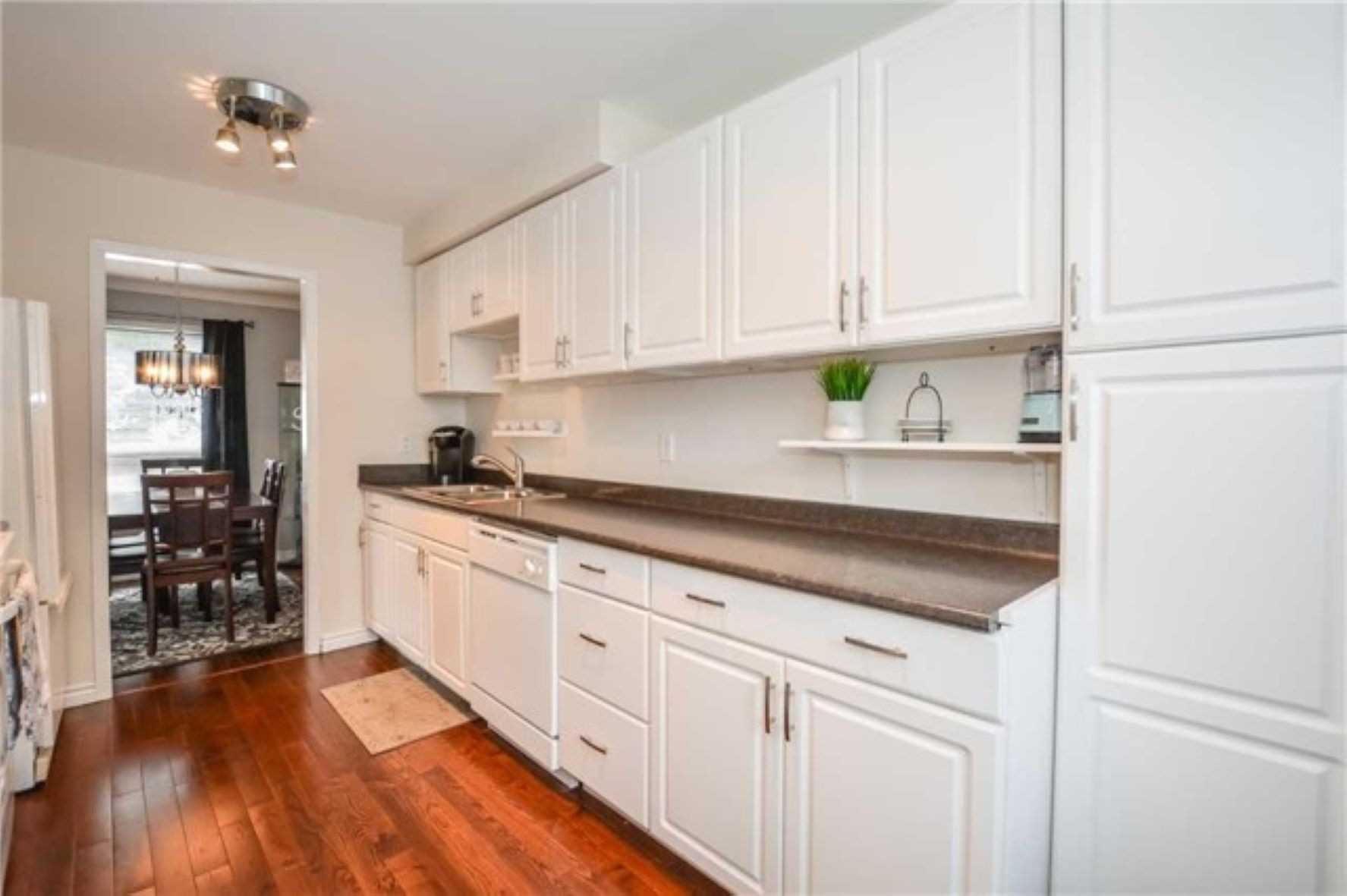 29 Stanwell Dr
