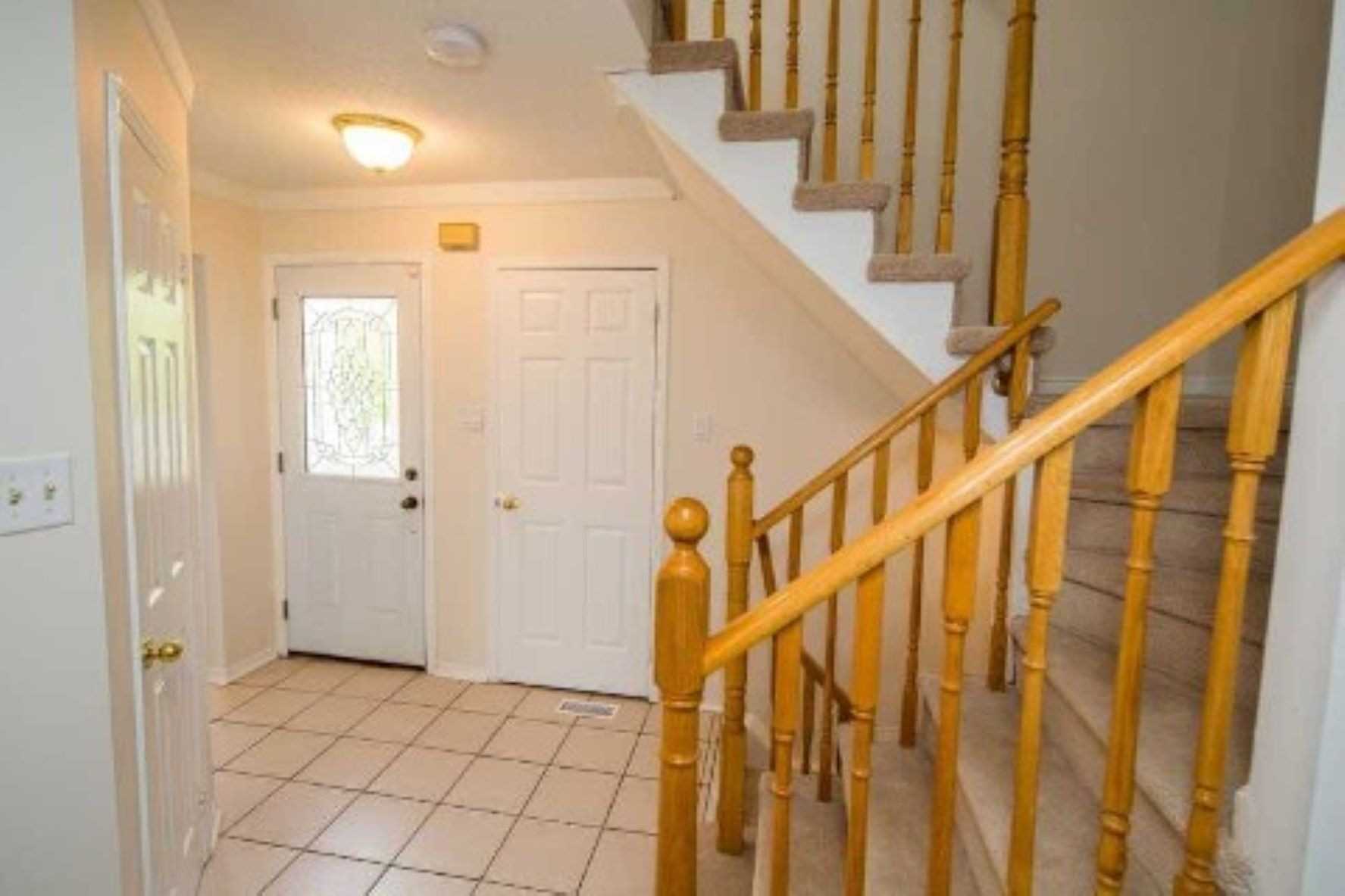 29 Stanwell Dr