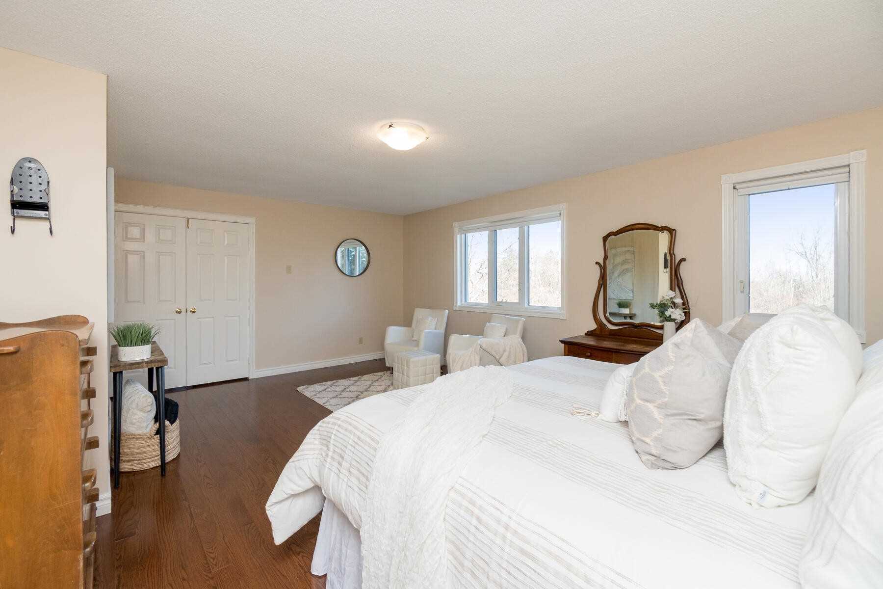Listing W5878853 - Large Photo # 23
