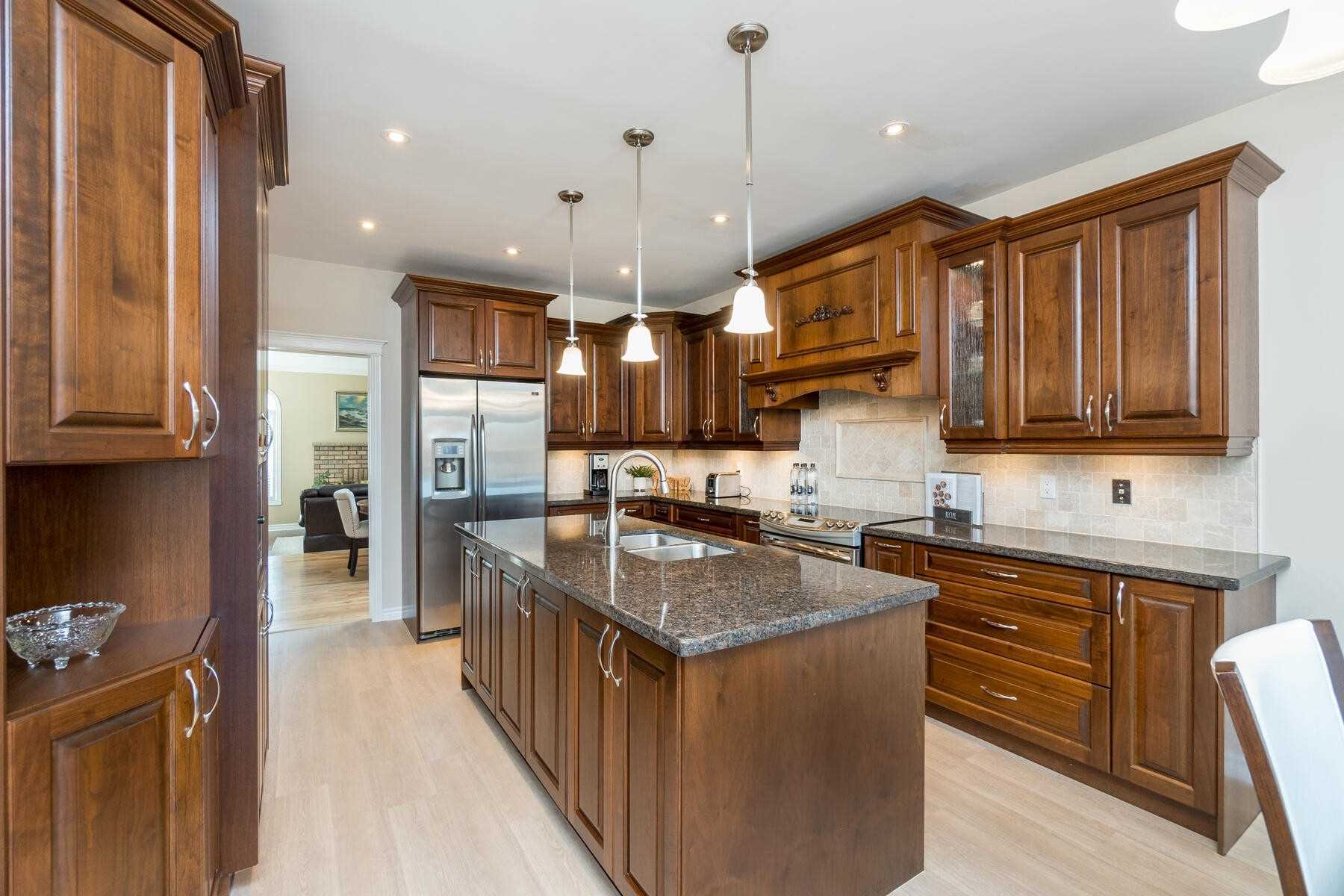 Listing W5878853 - Large Photo # 11