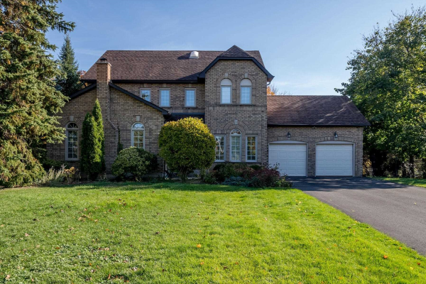 11 Meagan Dr, Halton Hills