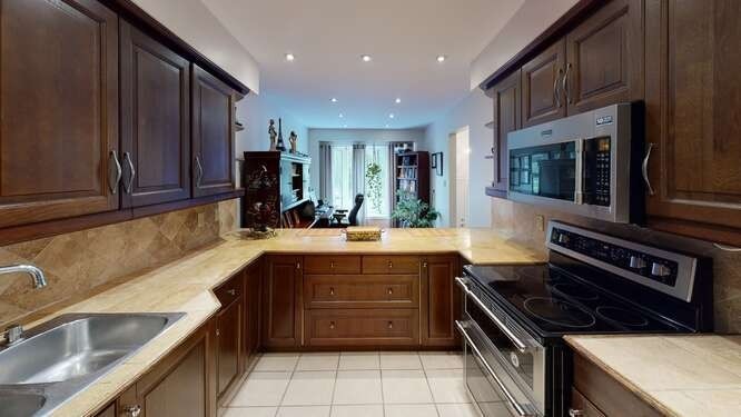 Listing W5878989 - Large Photo # 11