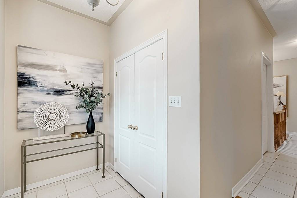 Listing W5879092 - Large Photo # 3
