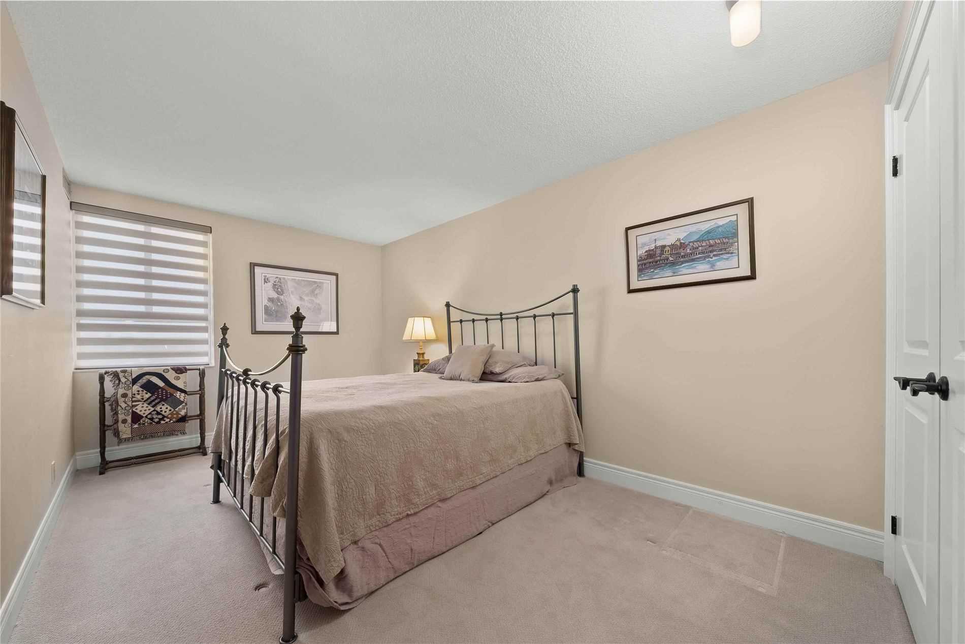 5280 Lakeshore Road, #801