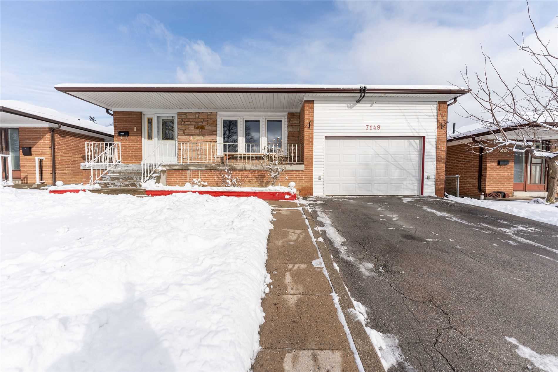 Listing W5879482 - Large Photo # 1