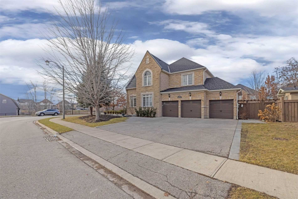 73 Louvain Dr, Brampton