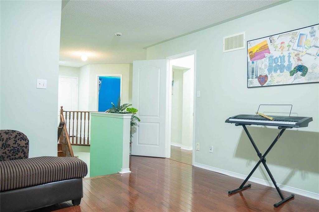 14 Trumpet Valley Blvd
