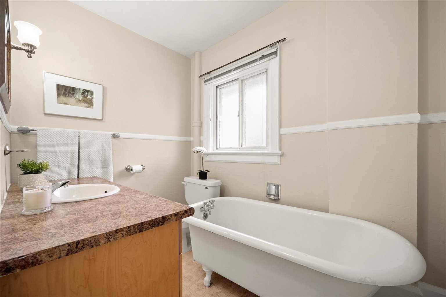 Listing W5880071 - Large Photo # 26