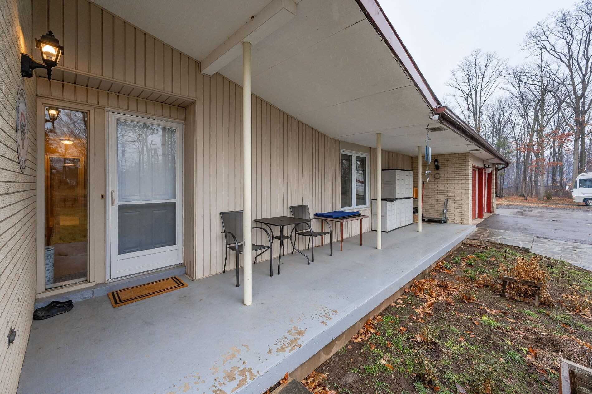 Listing W5880185 - Large Photo # 4