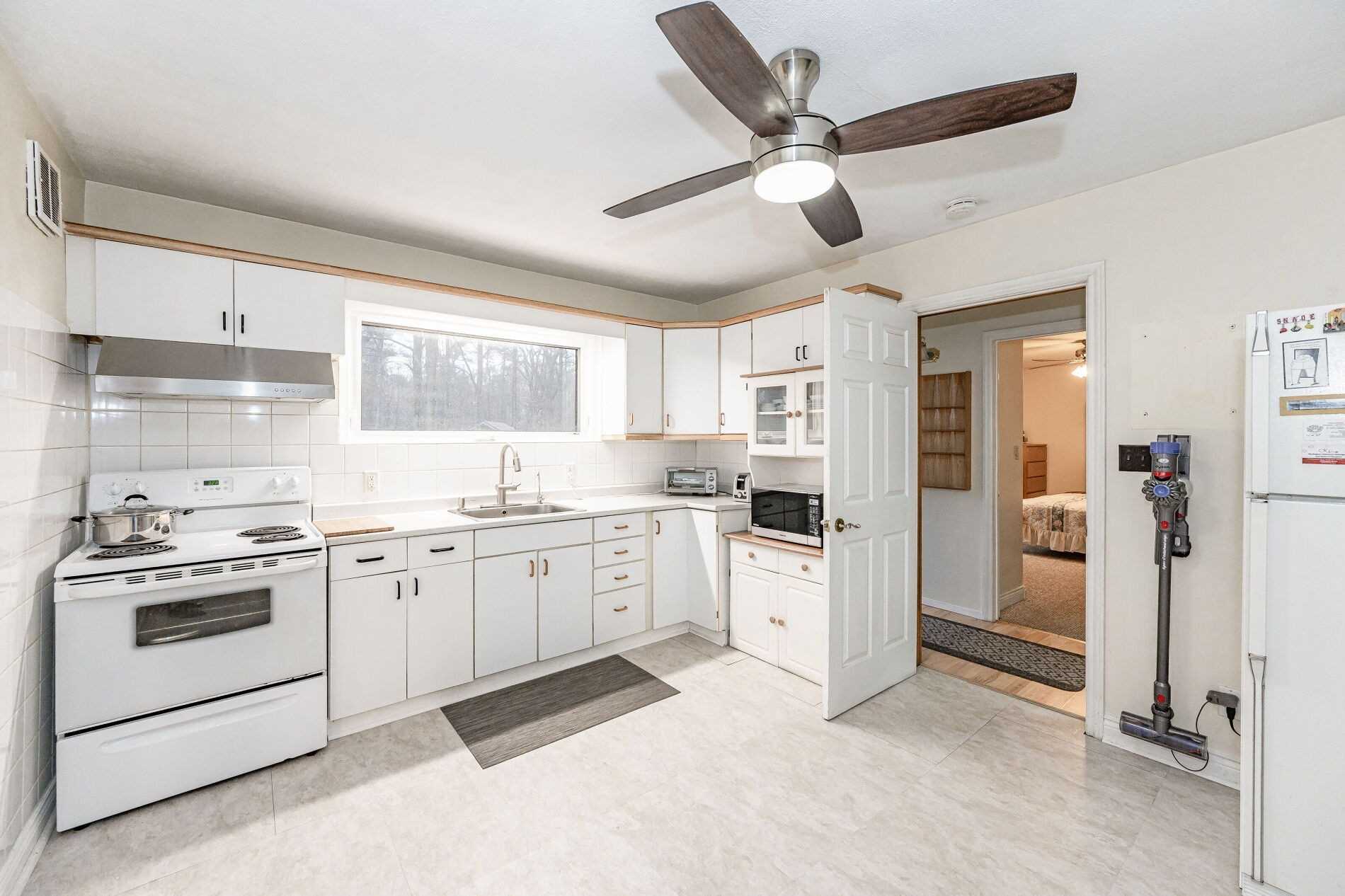 Listing W5880185 - Large Photo # 16