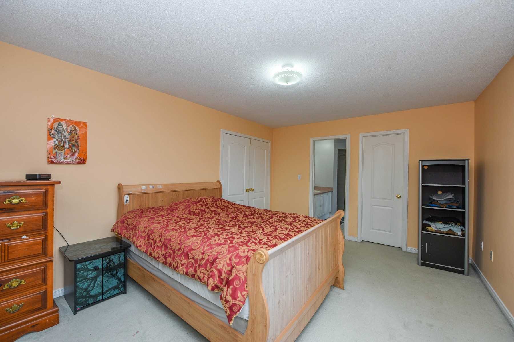 224 Richvale Dr S
