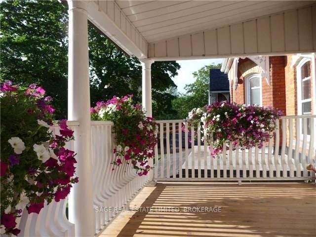 Listing W5880353 - Large Photo # 3