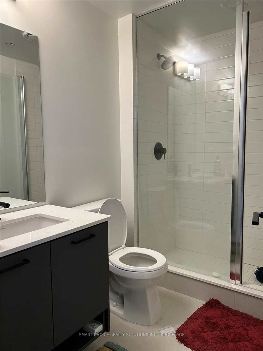 2300 St. Clair Ave. West Ally, #320