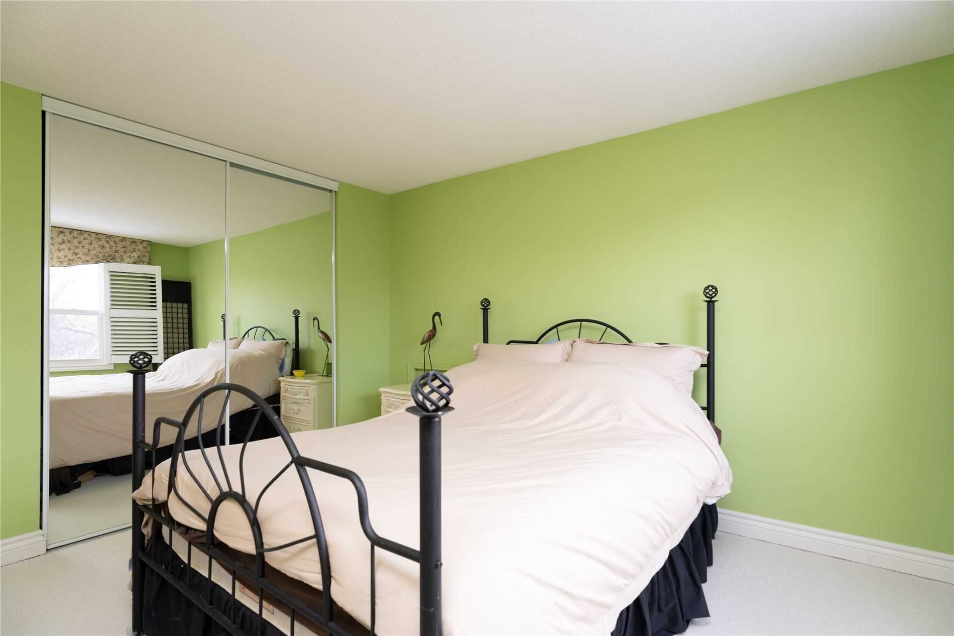 Listing W5880411 - Large Photo # 27