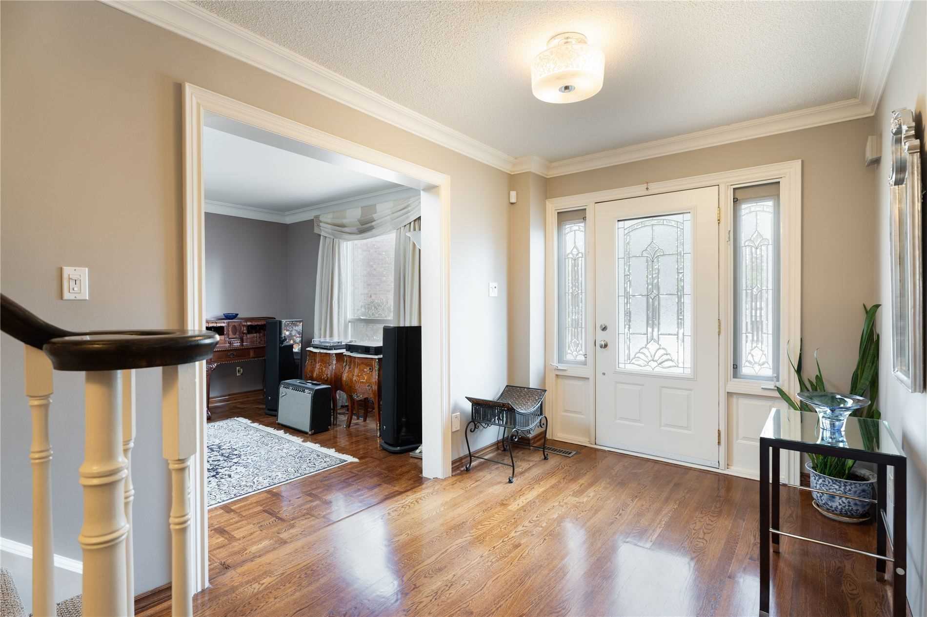 Listing W5880411 - Large Photo # 4