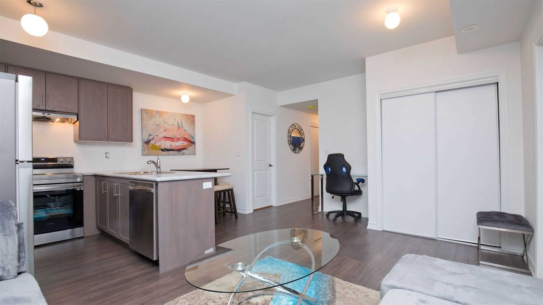 Listing W5880657 - Large Photo # 15