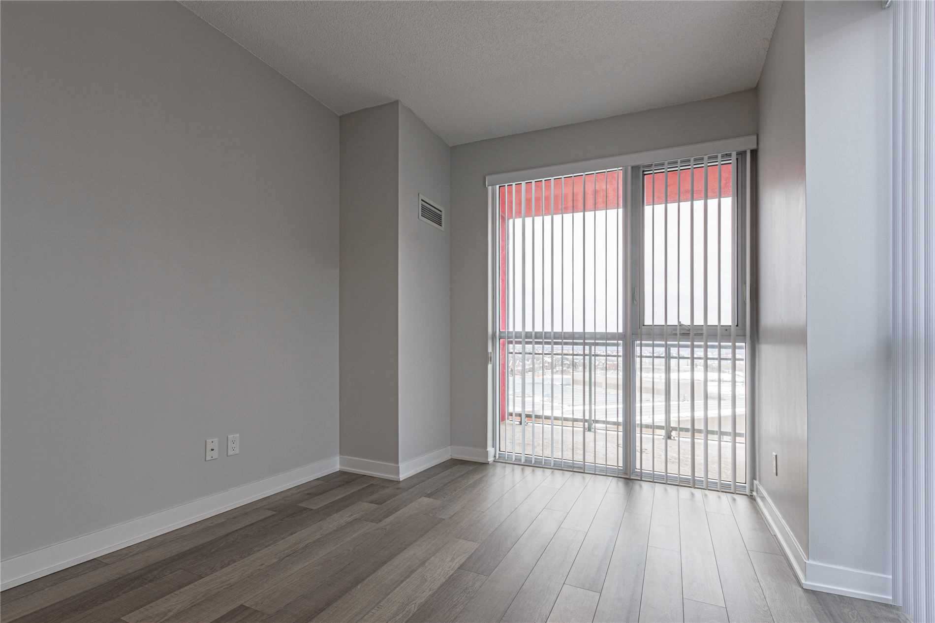 Listing W5880925 - Large Photo # 18