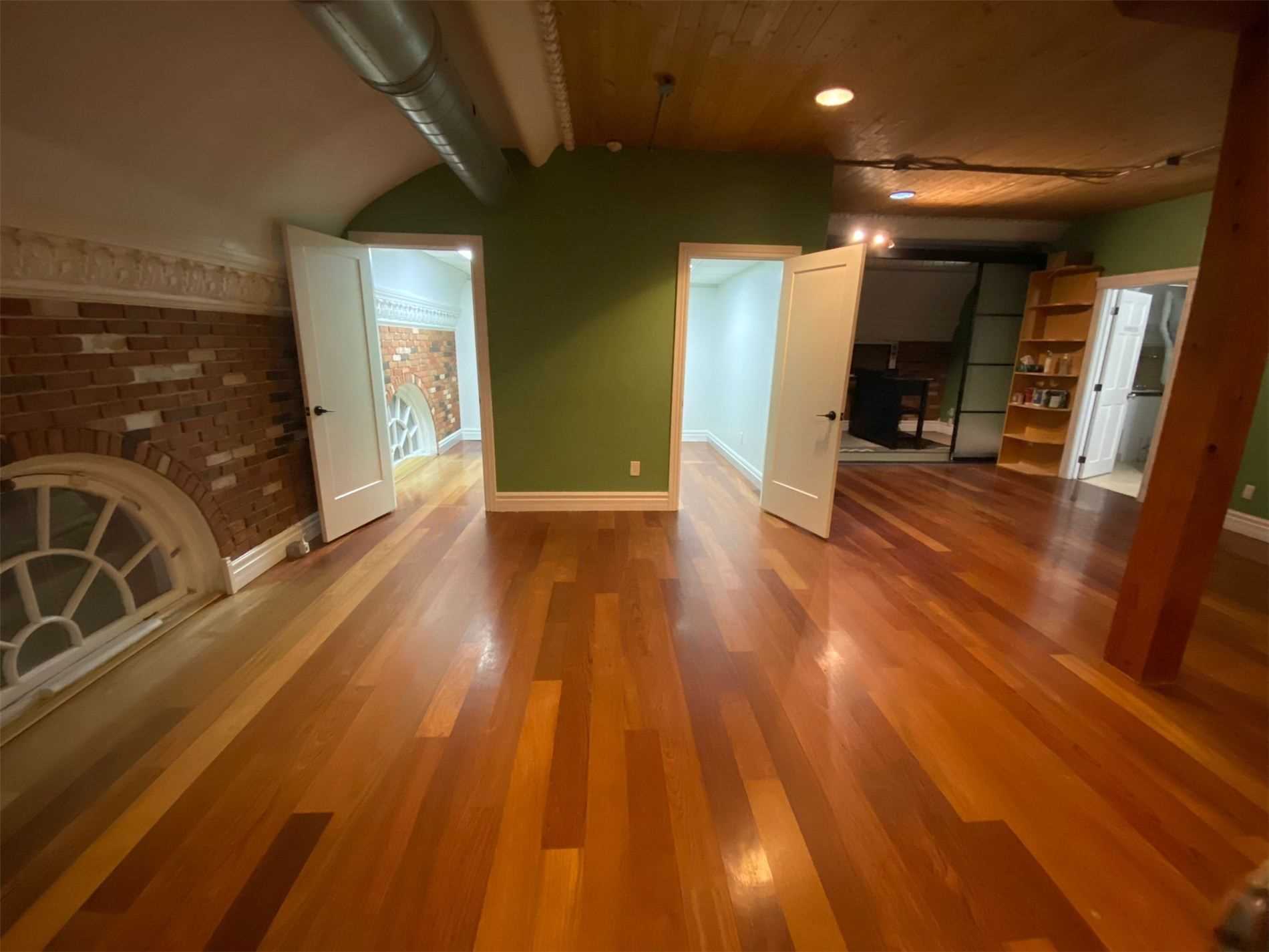 Listing W5880999 - Large Photo # 16