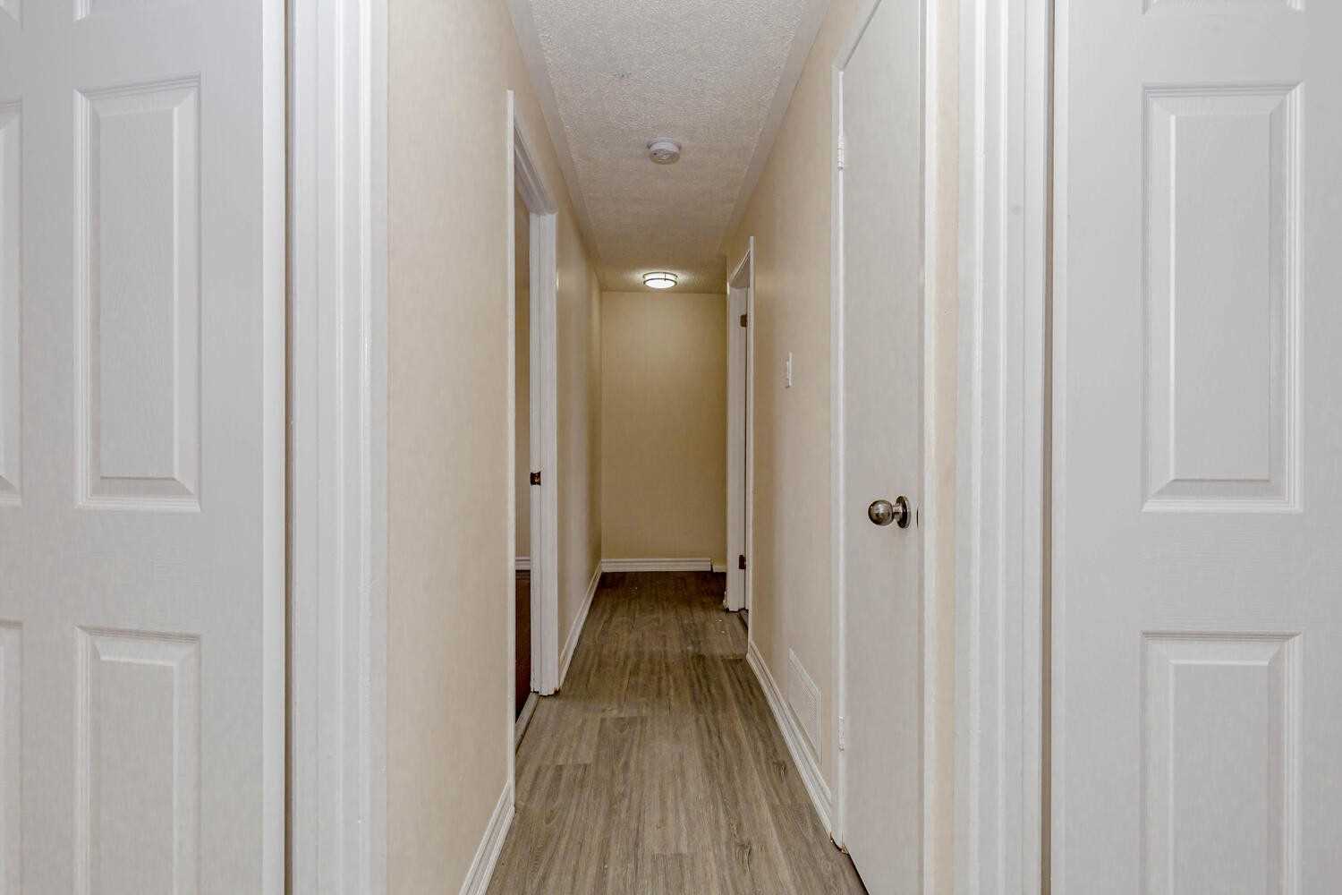 Listing W5881026 - Large Photo # 22