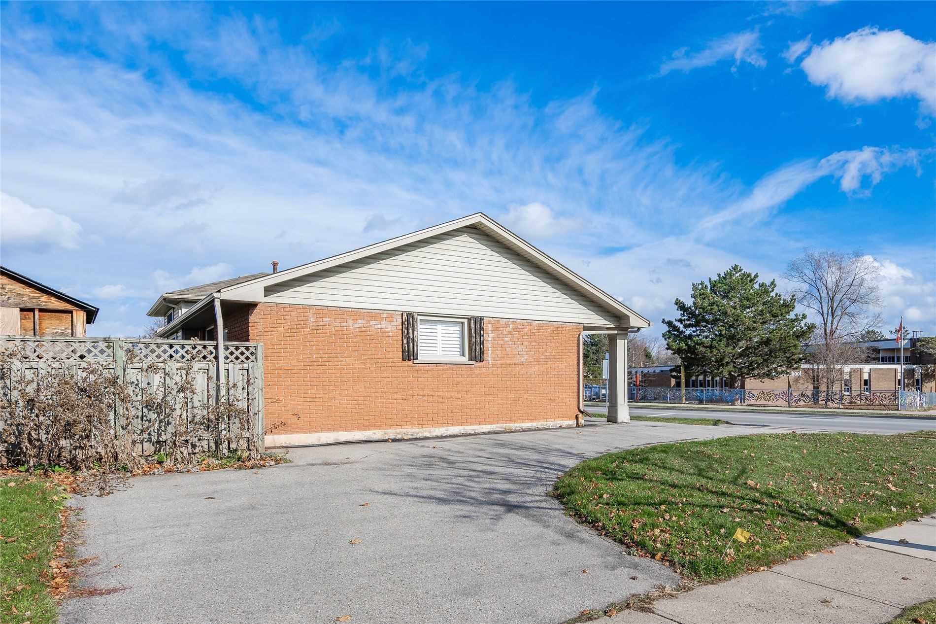 Listing W5881093 - Large Photo # 2