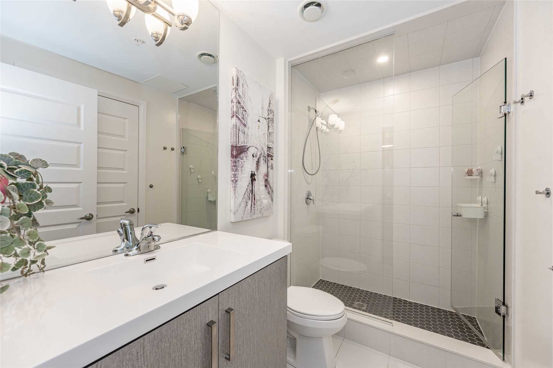 Listing W5881154 - Large Photo # 12