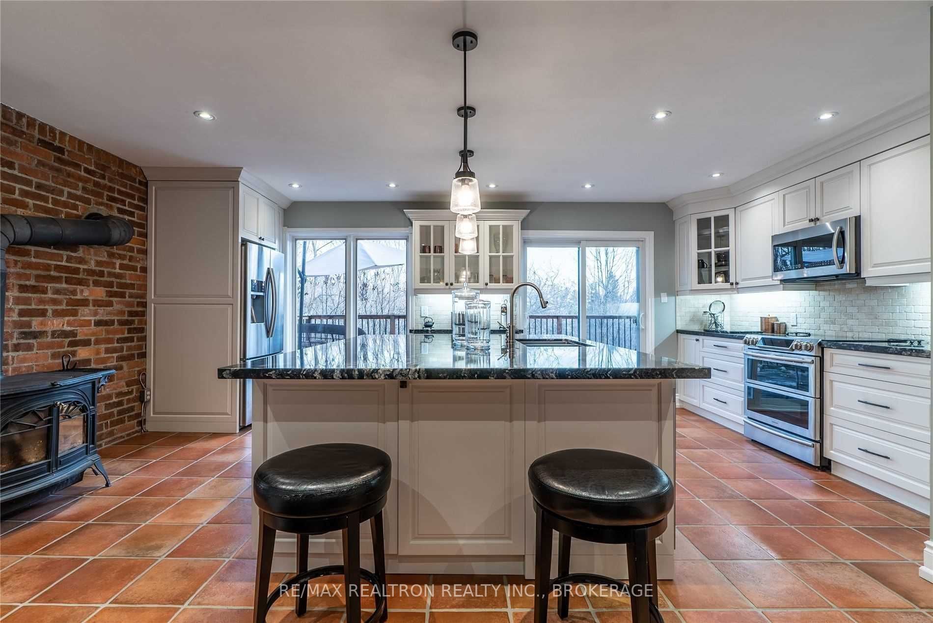21 Southridge Trail