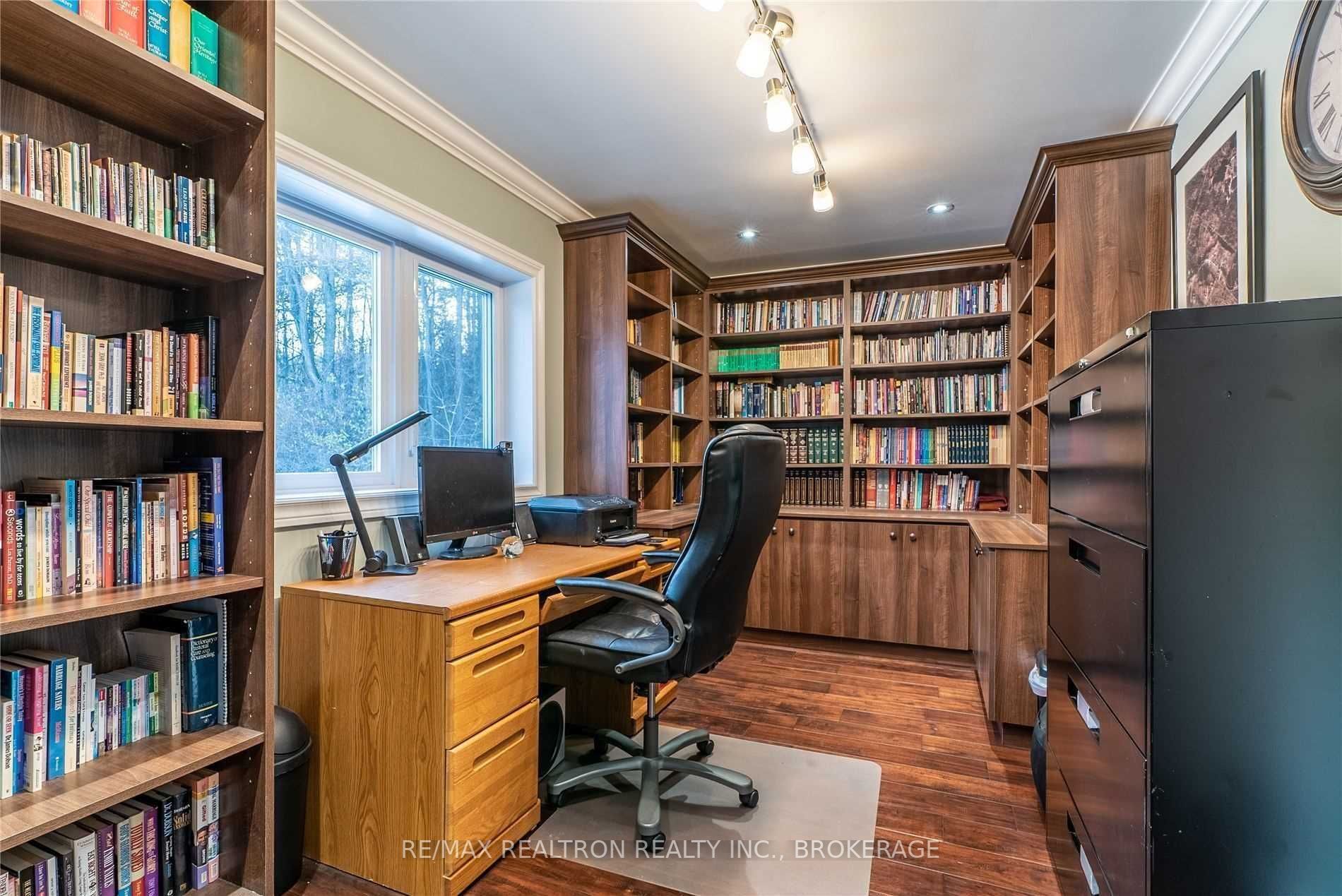 21 Southridge Trail