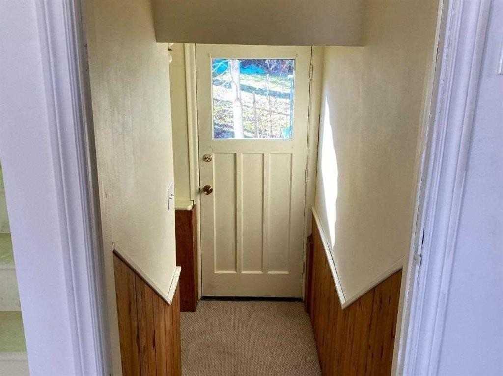 23 Pleasantview Avenue