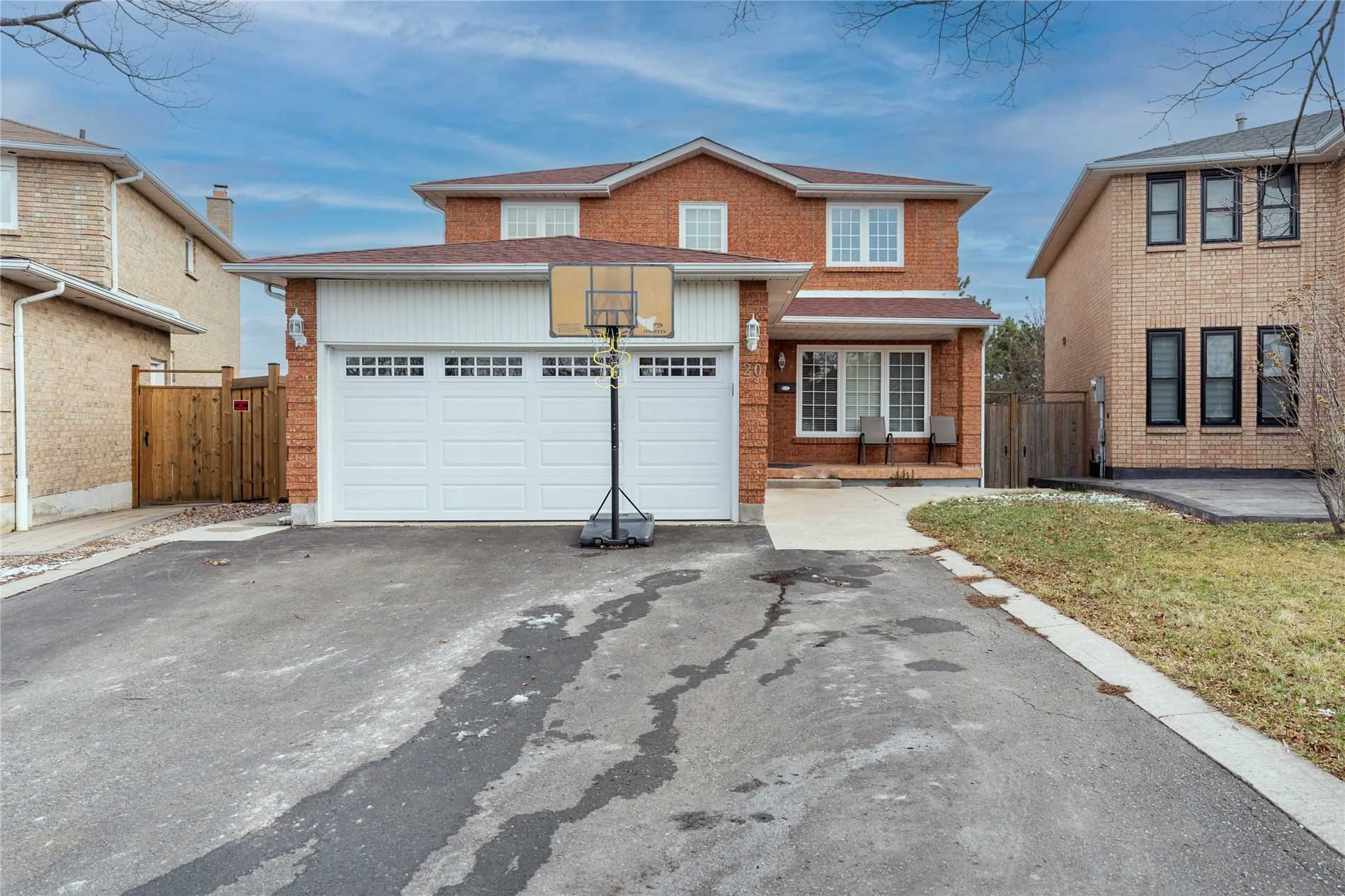 Listing W5881727 - Large Photo # 1