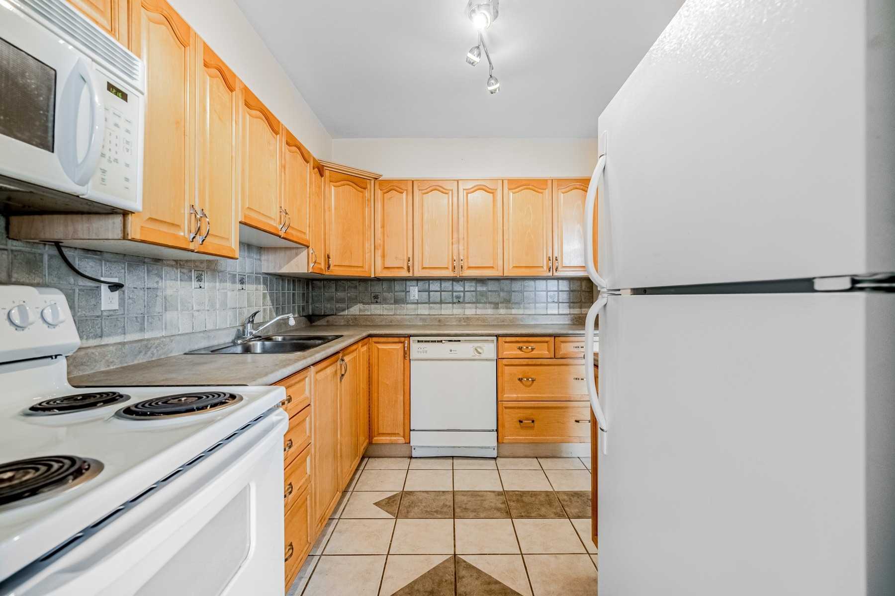 Listing W5881830 - Large Photo # 4