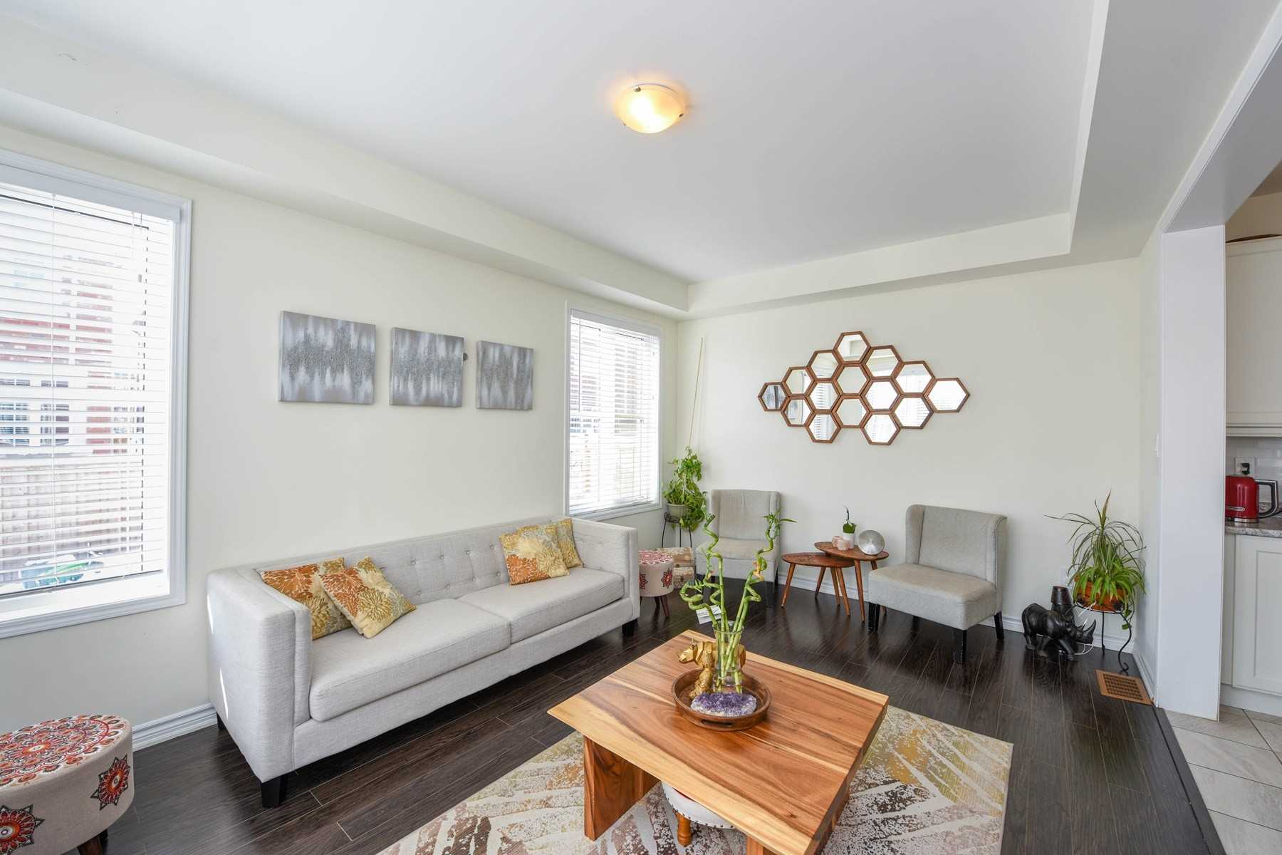 2 Redfern Street