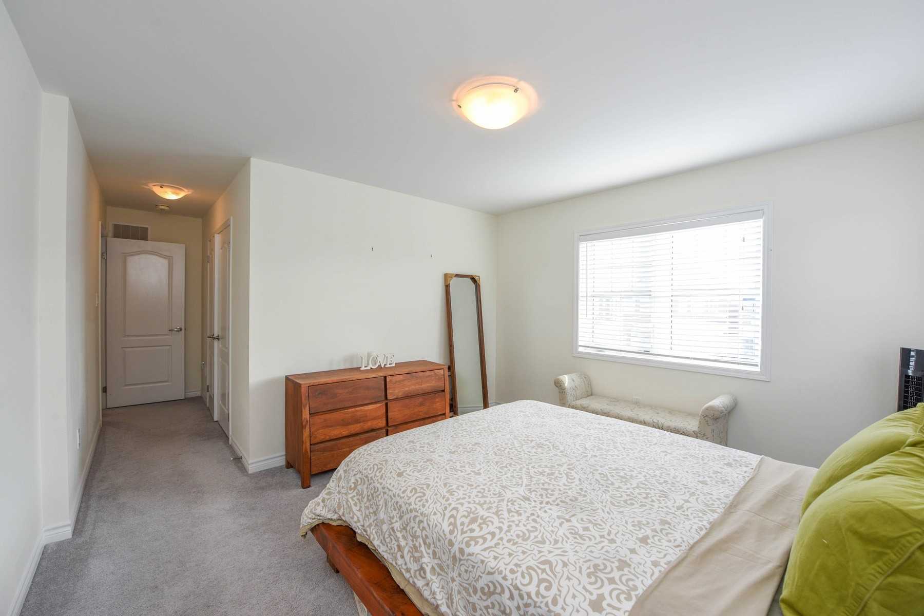 2 Redfern Street